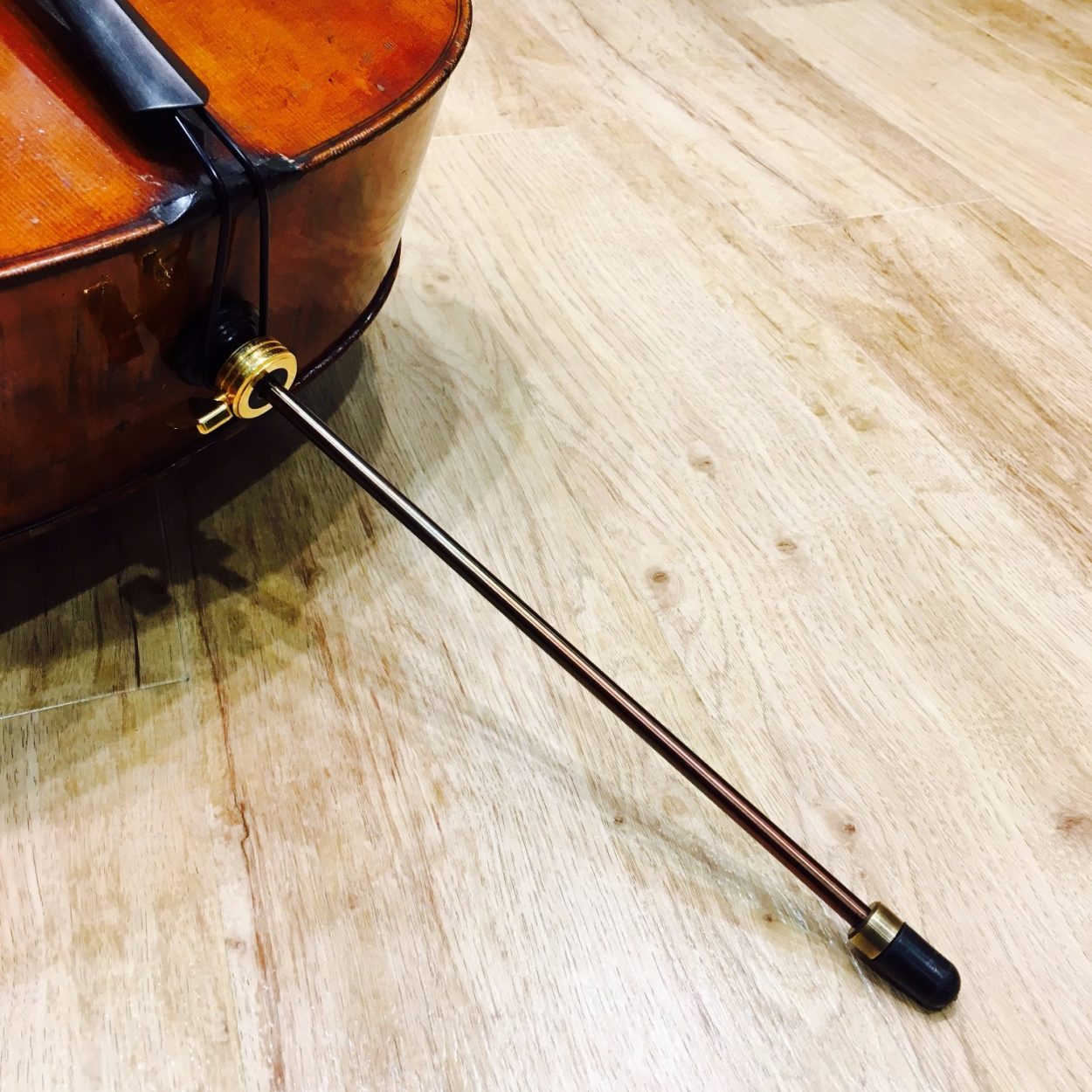 チェロエンドピン～Alfe Endpin Antique～ - 名古屋の弦楽器専門店 KAEDE STRINGS | バイオリン・ビオラ・チェロ ・弓の販売