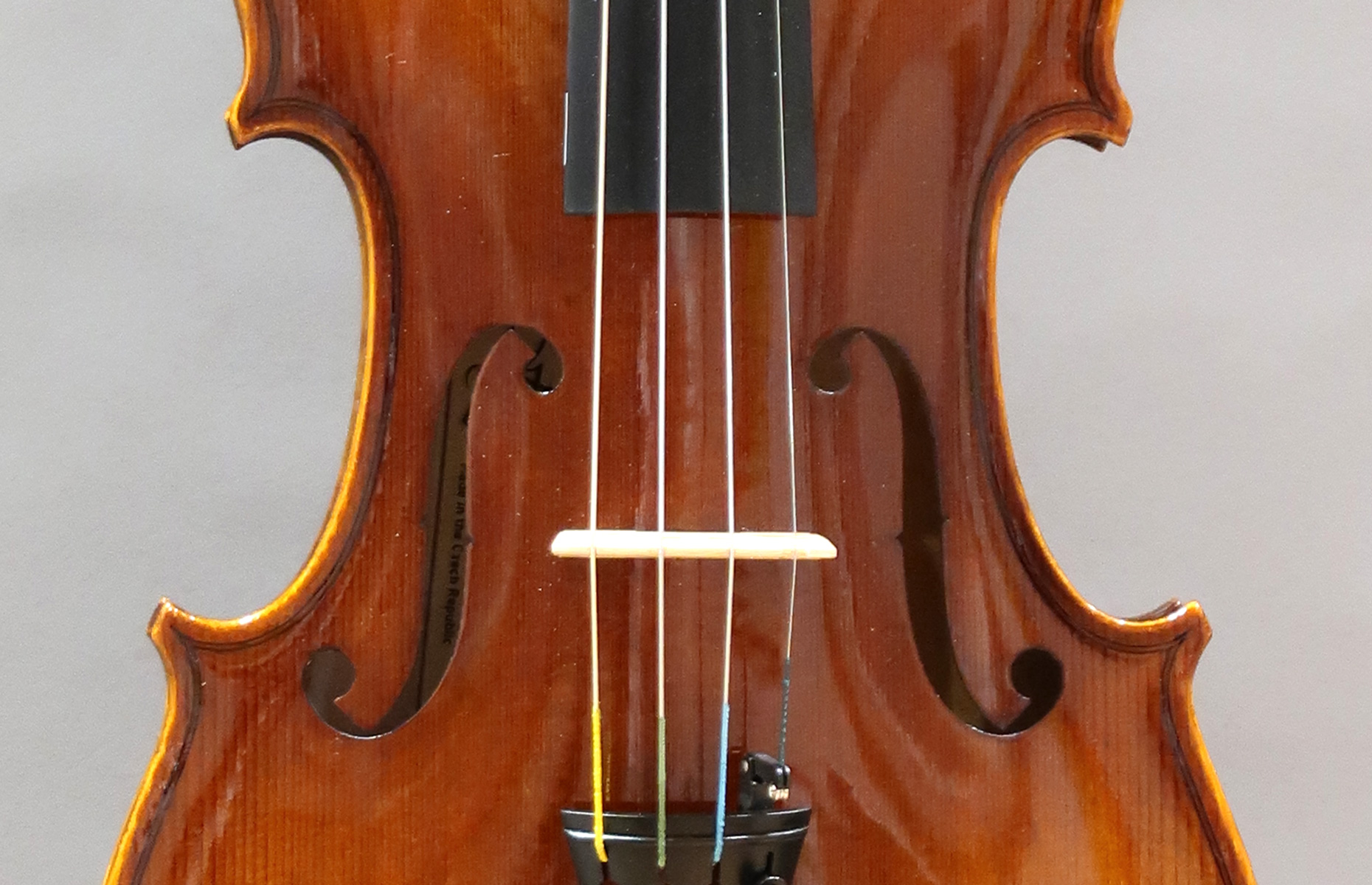チェコ クヴィント社バイオリン J.Lorenz（ヤン・ロレンツ） - 弦楽器